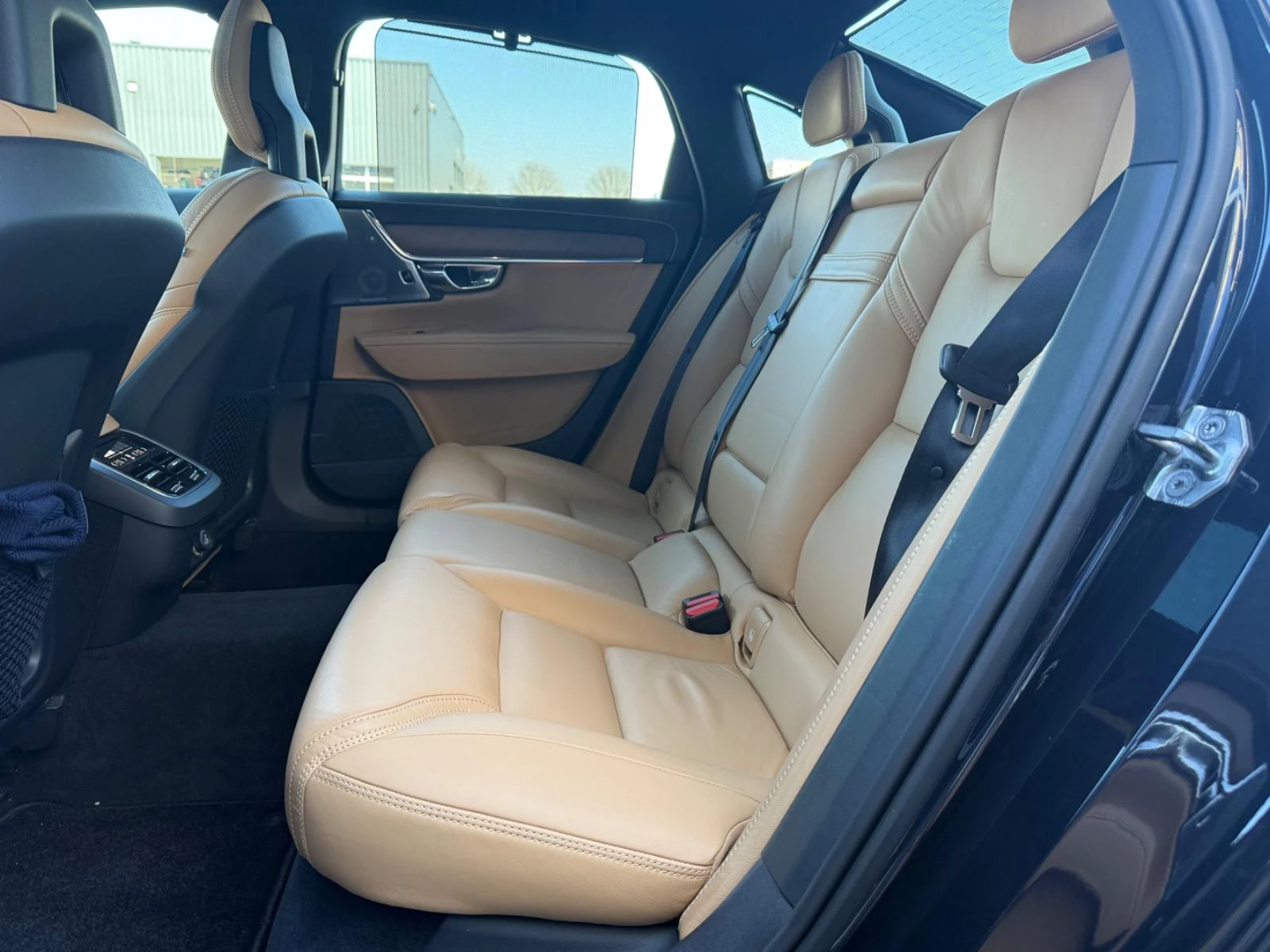 Hoofdafbeelding Volvo S90