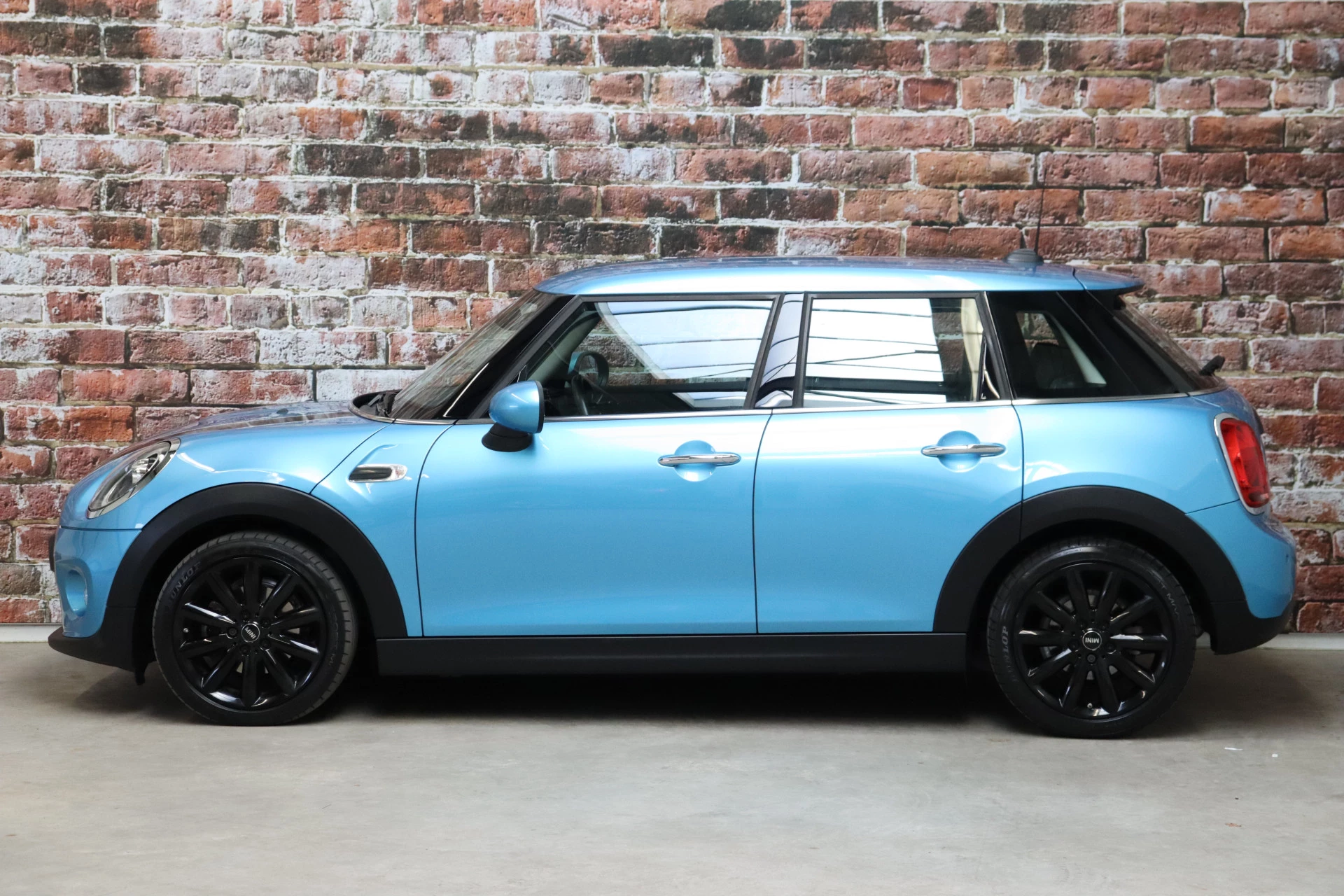 Hoofdafbeelding MINI One