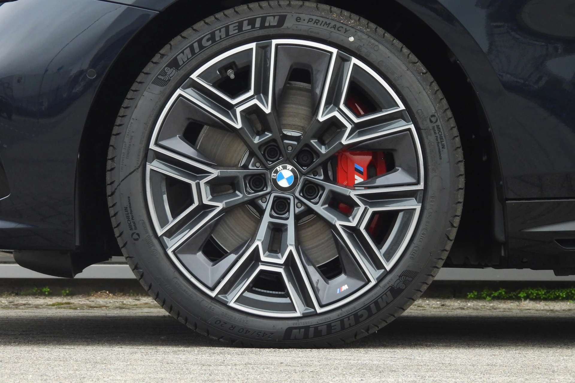 Hoofdafbeelding BMW i5