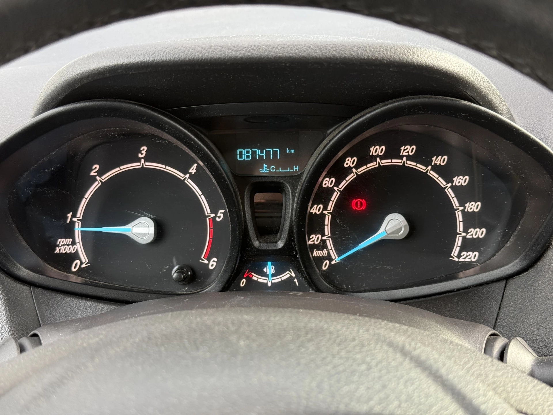 Hoofdafbeelding Ford Transit Courier