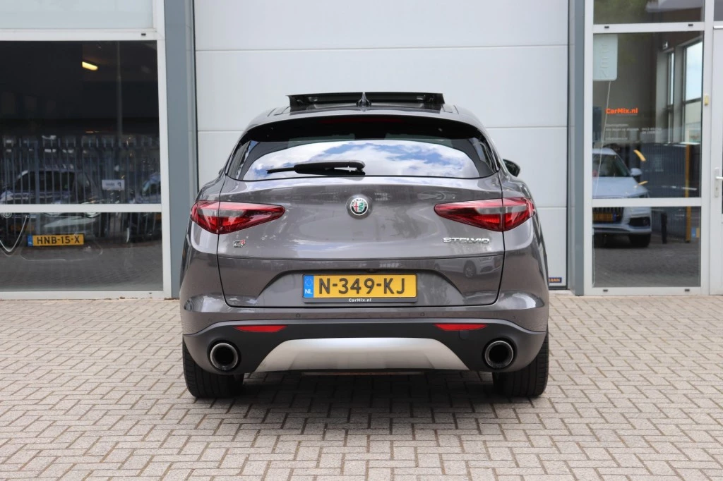 Hoofdafbeelding Alfa Romeo Stelvio