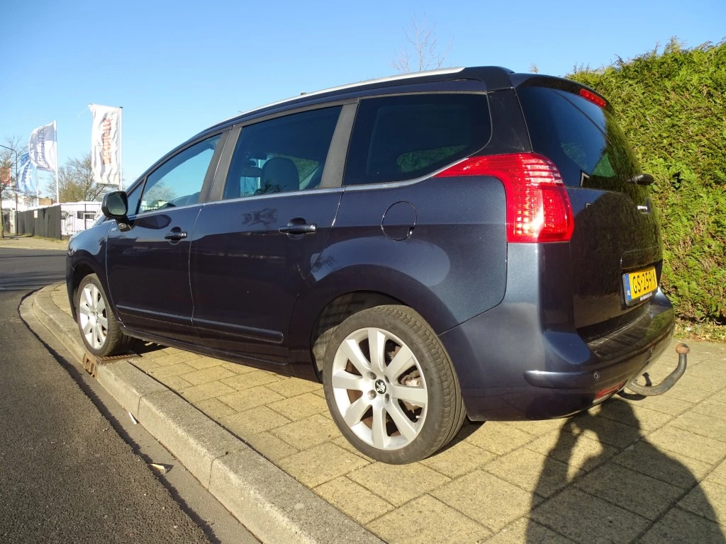 Hoofdafbeelding Peugeot 5008