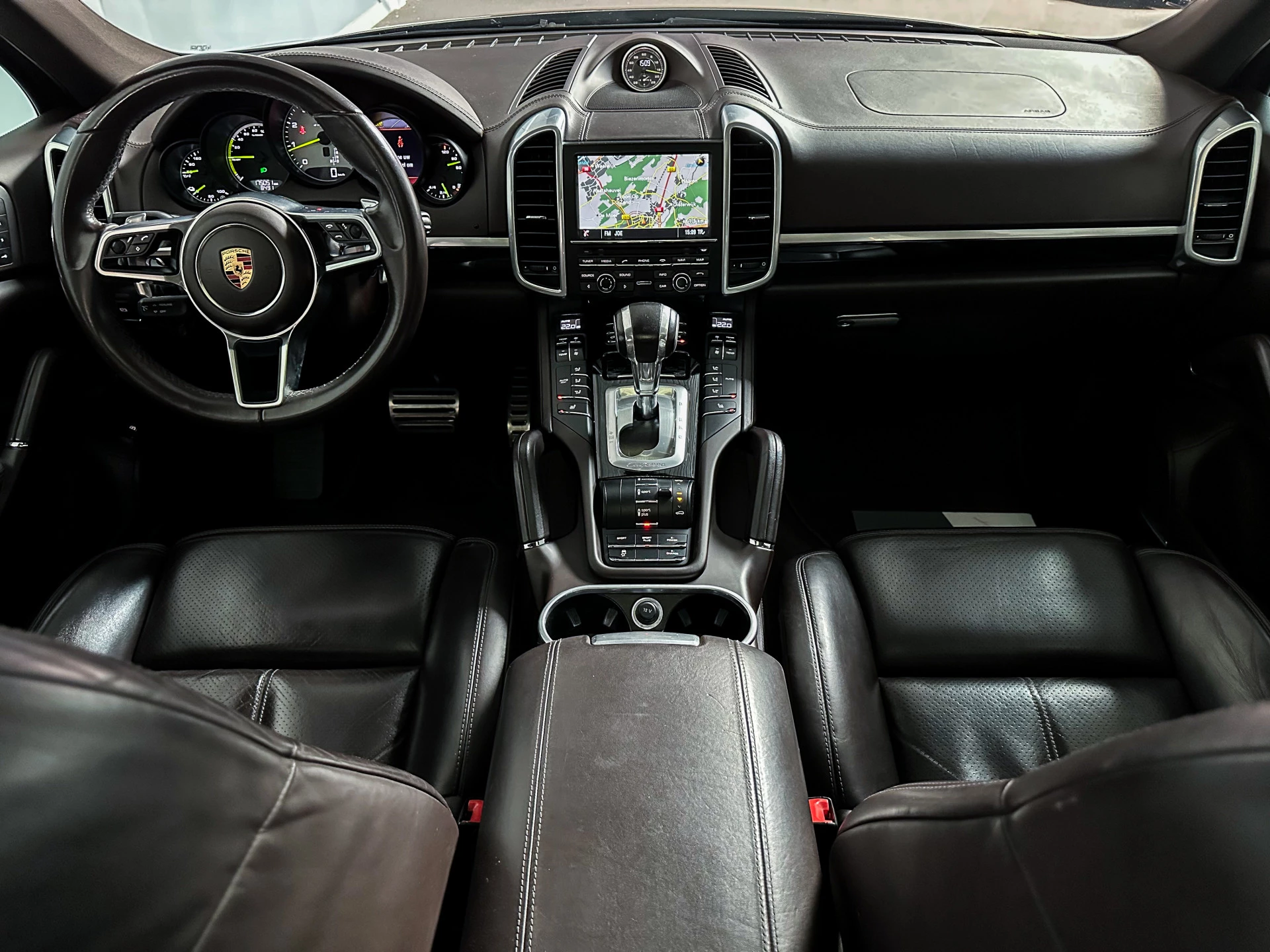 Hoofdafbeelding Porsche Cayenne
