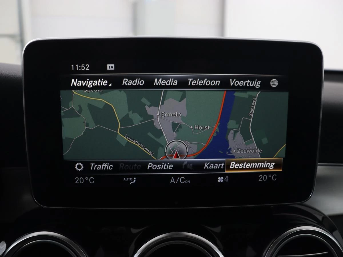 Hoofdafbeelding Mercedes-Benz GLC