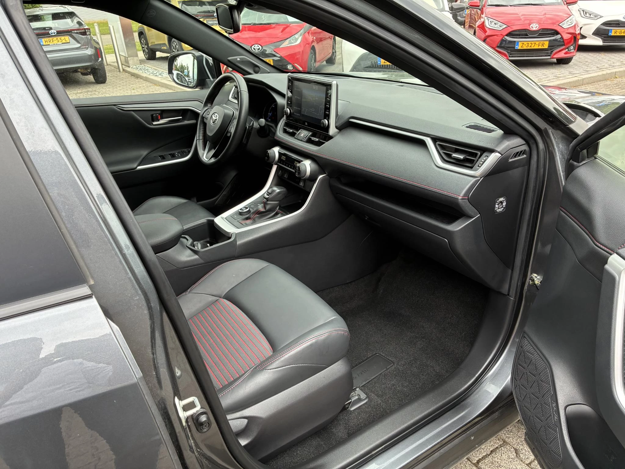Hoofdafbeelding Toyota RAV4