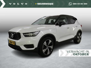 Hoofdafbeelding Volvo XC40 Volvo XC40 1.5 T5 Recharge R-Design | Trekhaak | Panorama schuifdak | Stuur + Stoel verwarming | Adaptieve Cruise | Power seats | Standkachel | Volvo on Call |