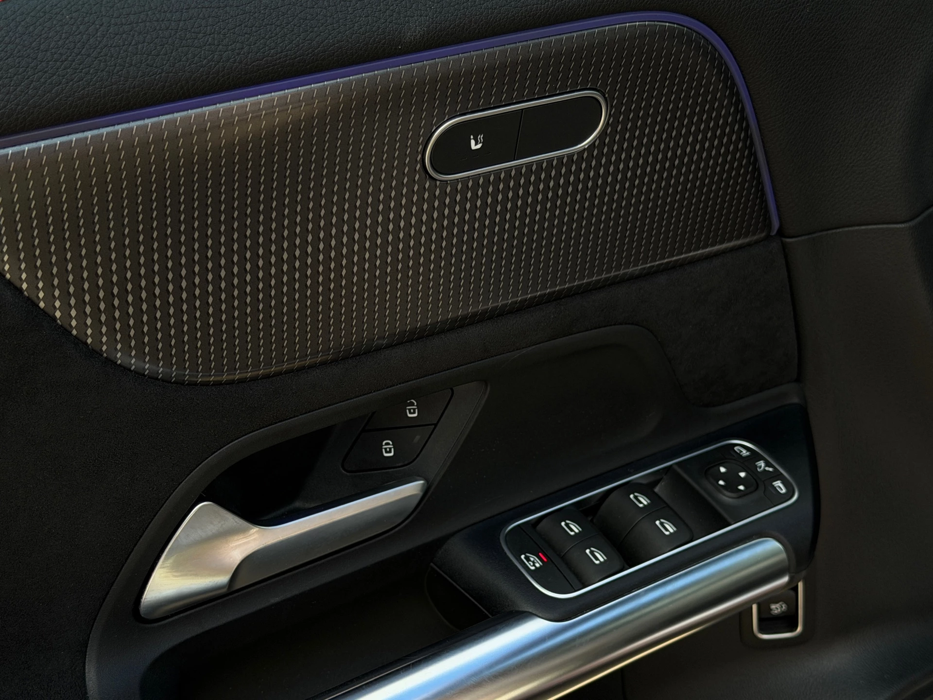 Hoofdafbeelding Mercedes-Benz EQA