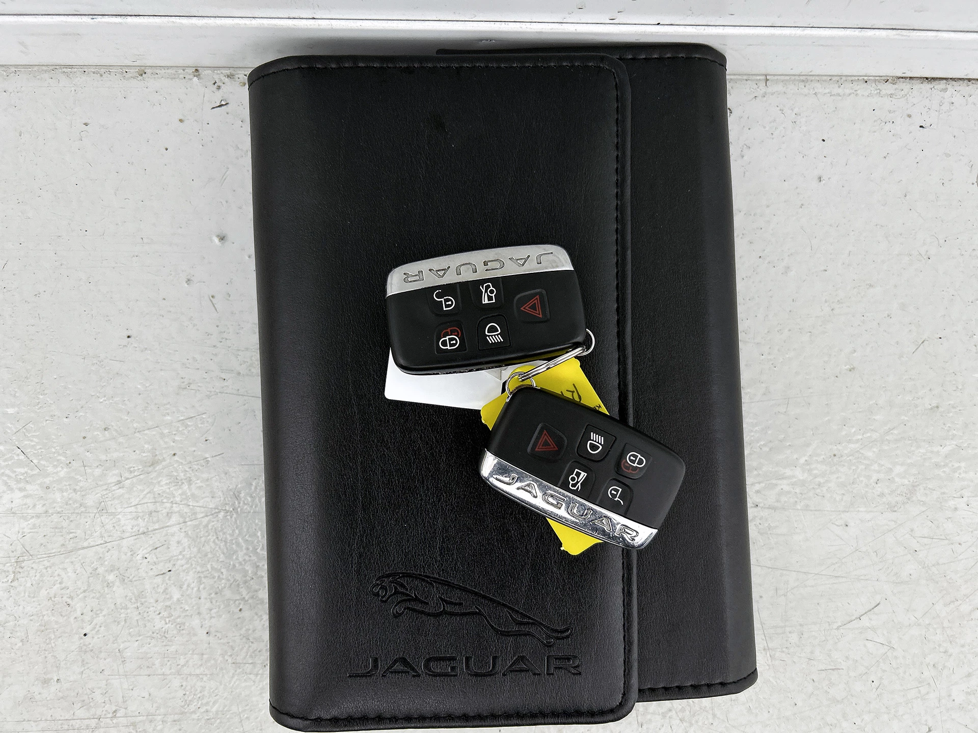 Hoofdafbeelding Jaguar XE