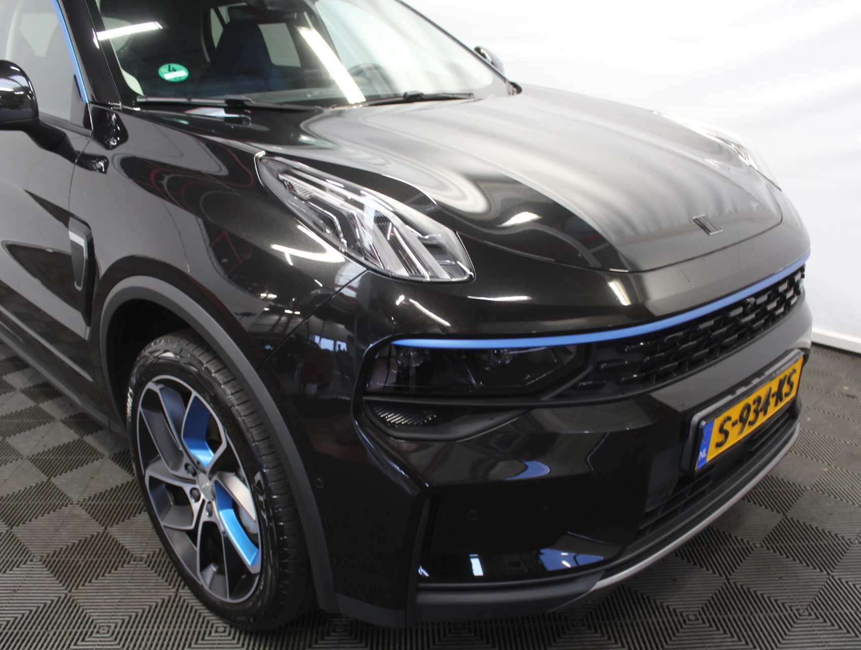 Hoofdafbeelding Lynk & Co 01