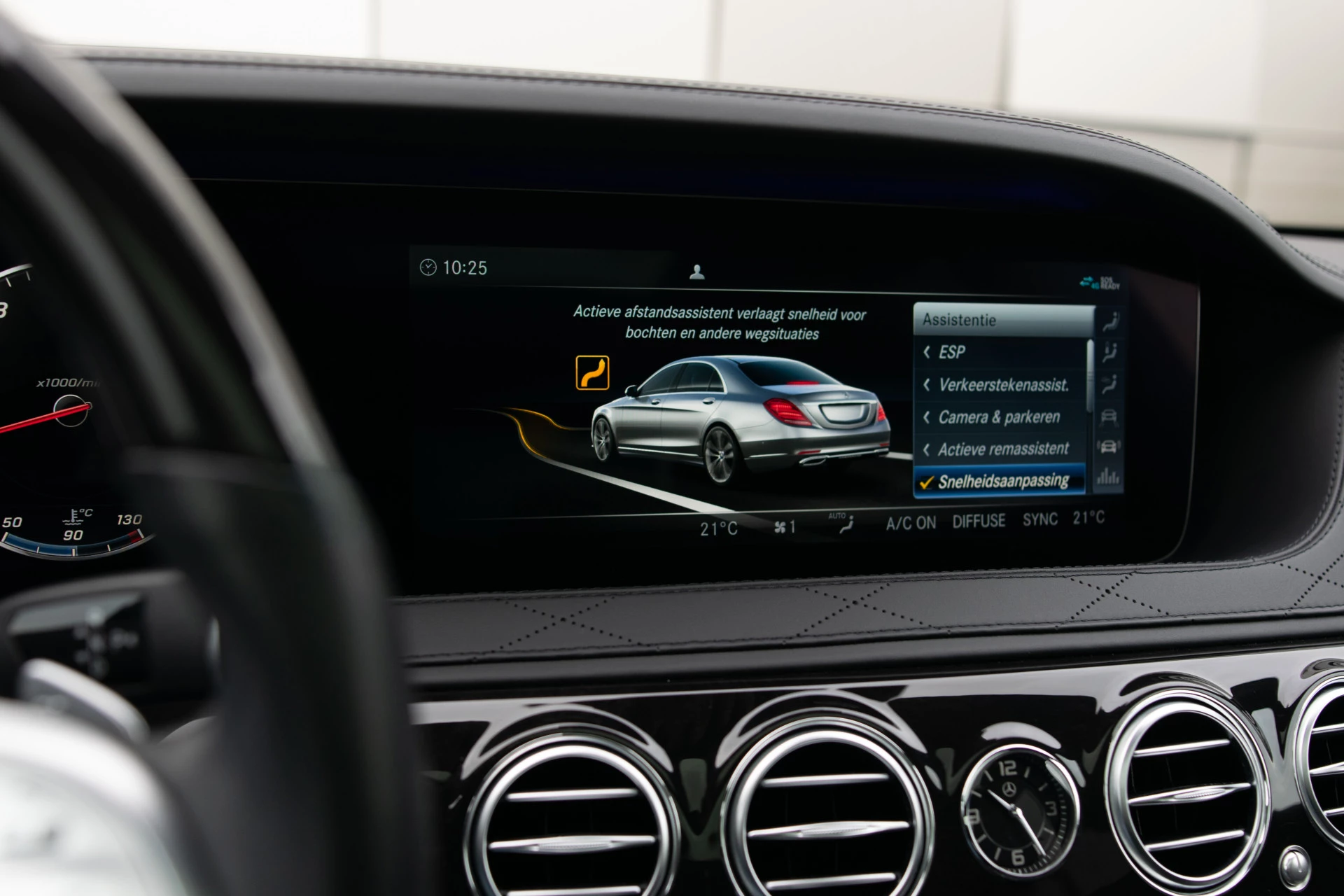 Hoofdafbeelding Mercedes-Benz S-Klasse