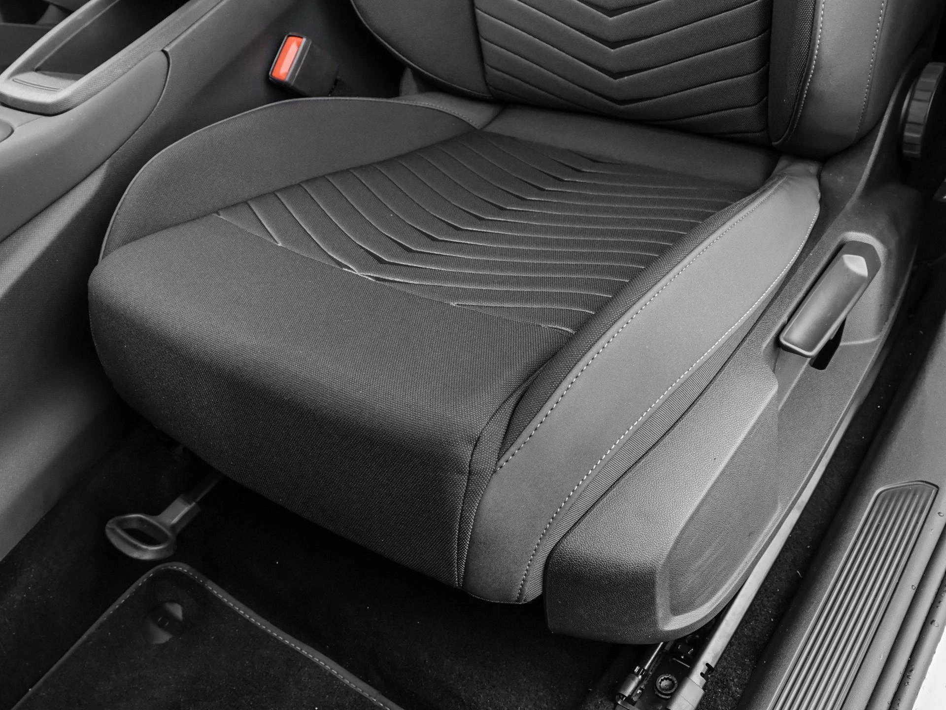 Hoofdafbeelding CUPRA Born