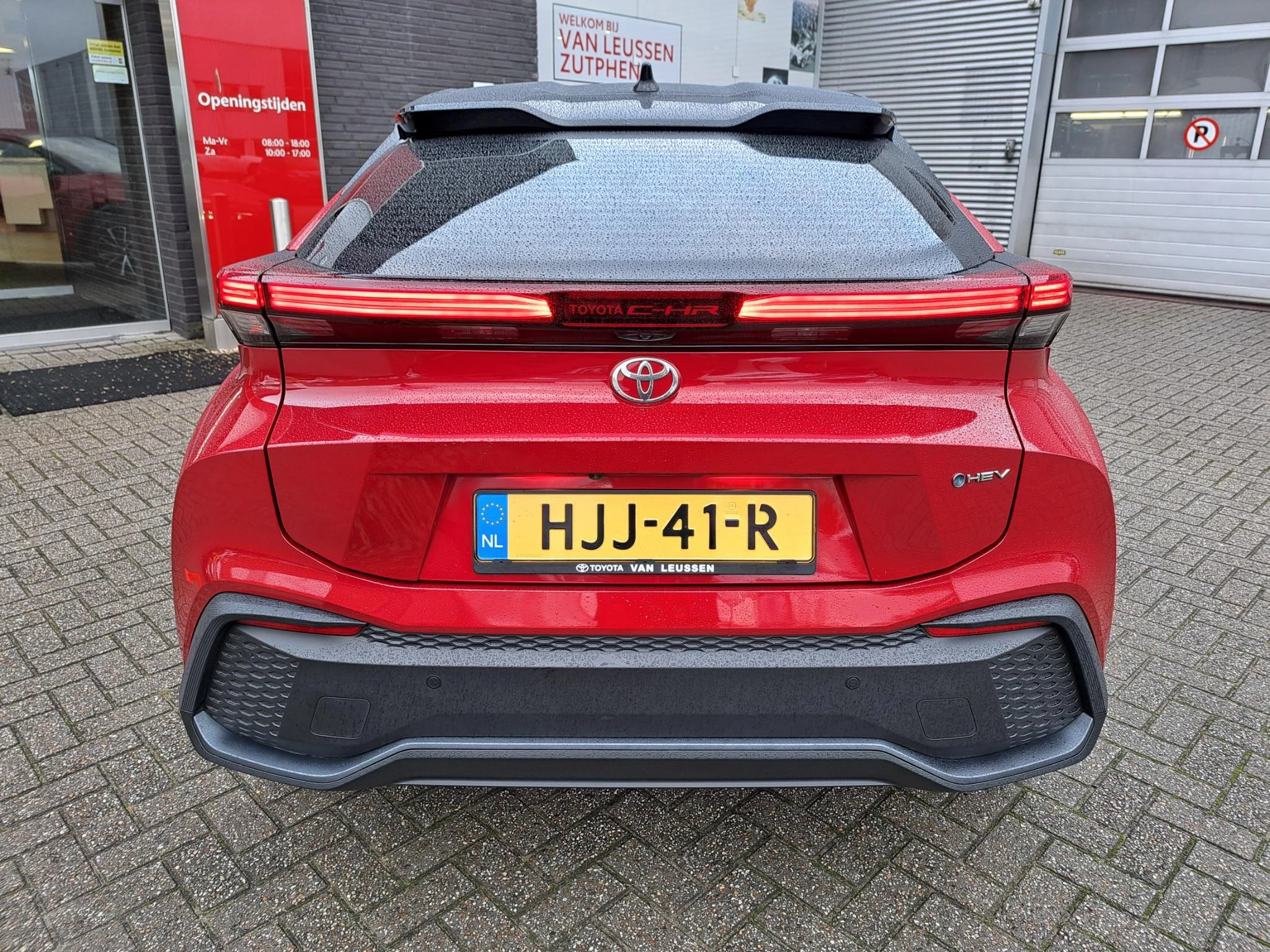 Hoofdafbeelding Toyota C-HR