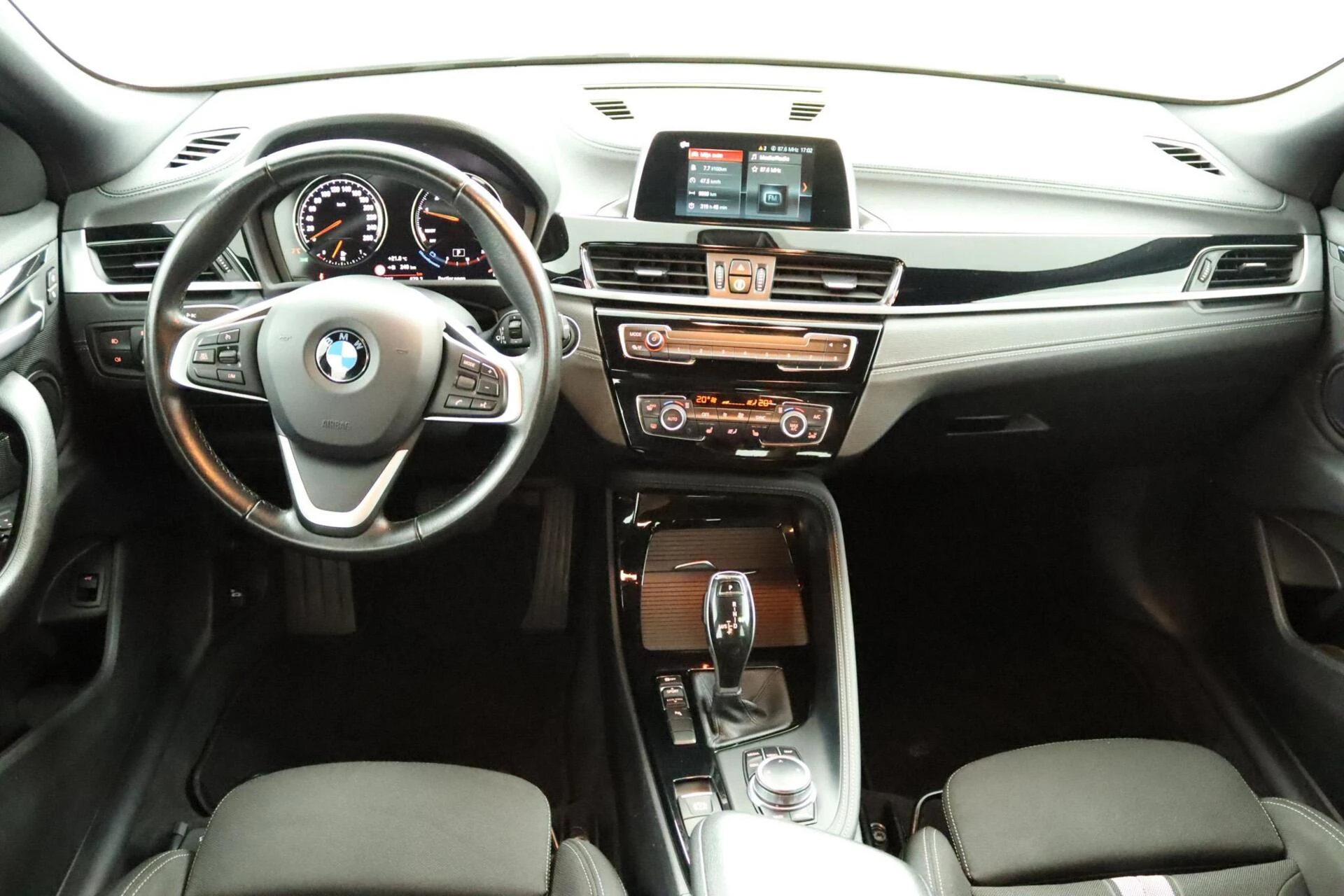 Hoofdafbeelding BMW X2