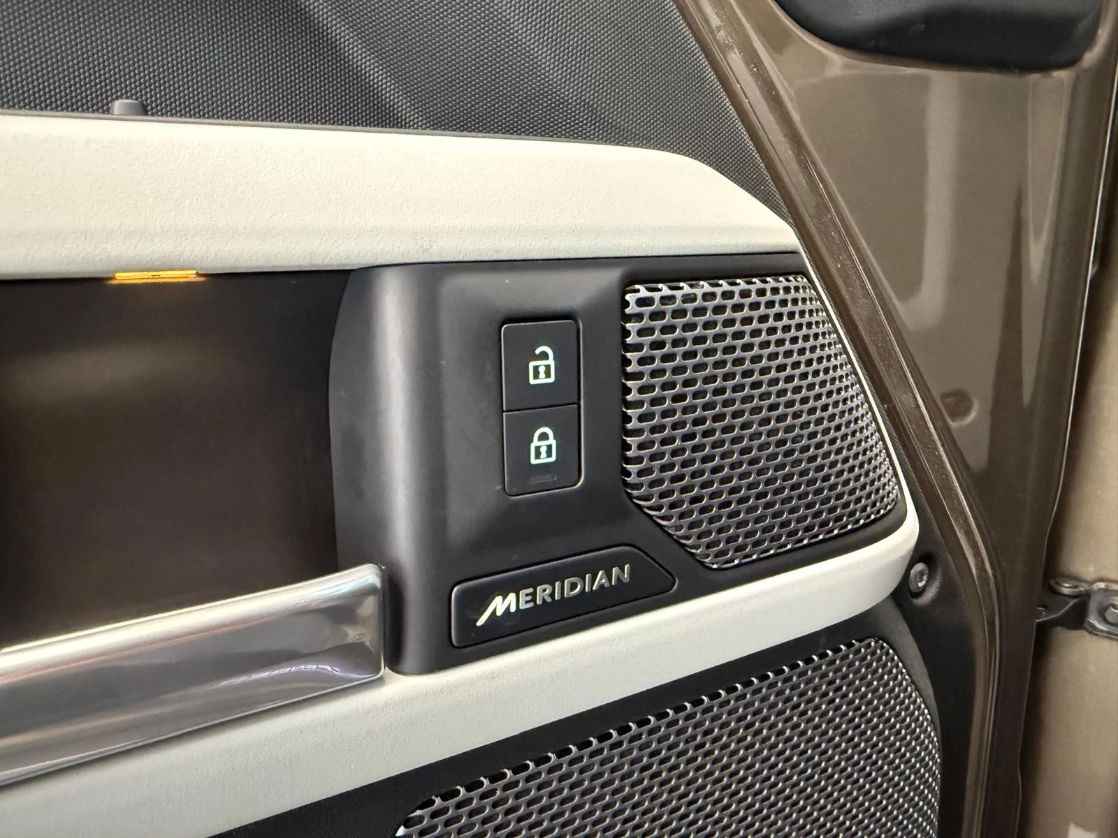 Hoofdafbeelding Land Rover Defender