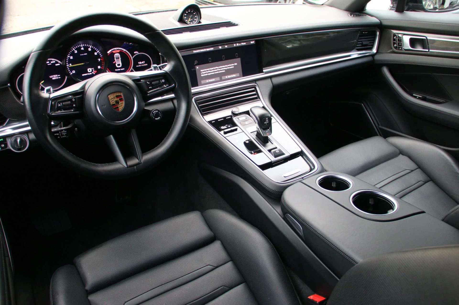Hoofdafbeelding Porsche Panamera