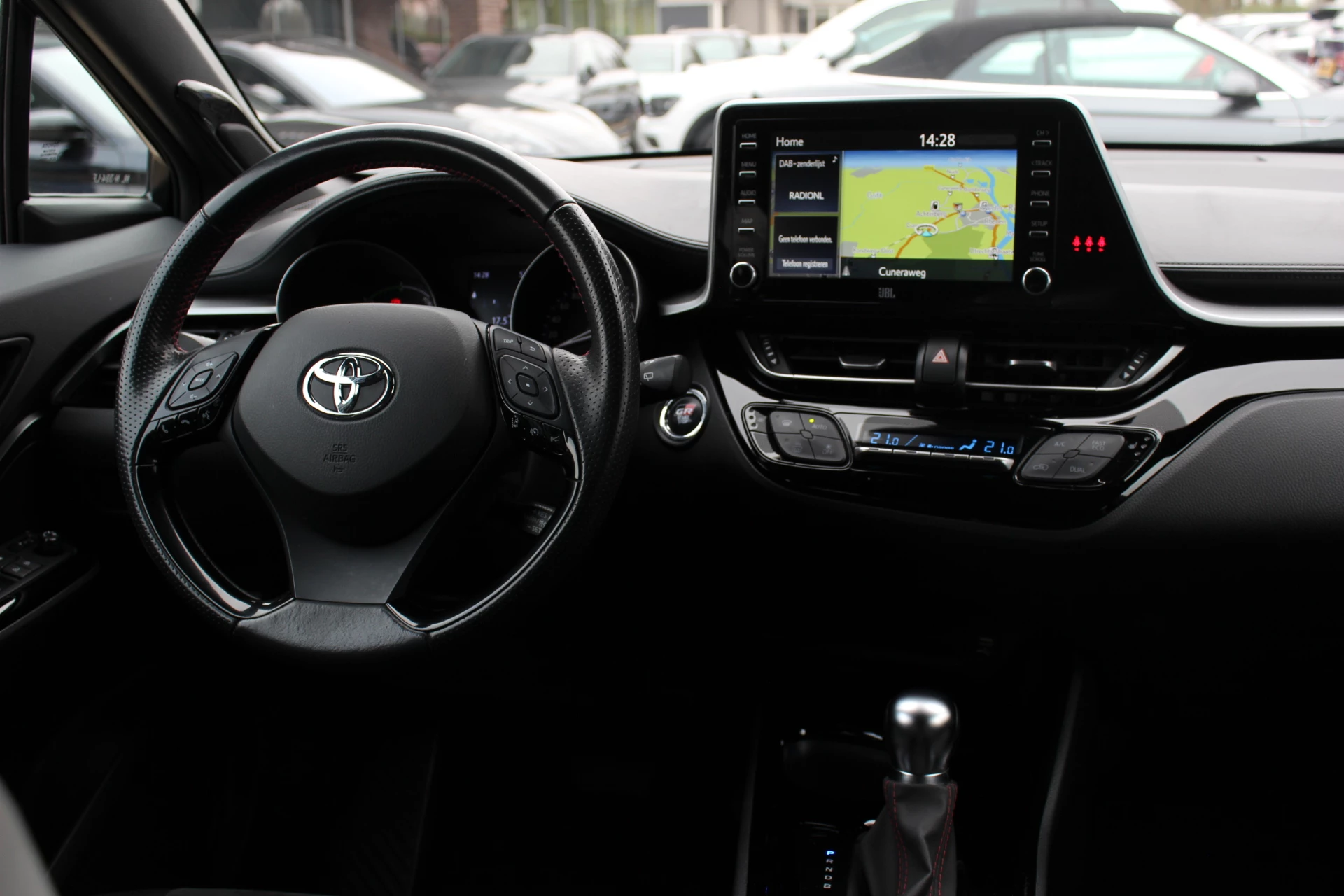 Hoofdafbeelding Toyota C-HR