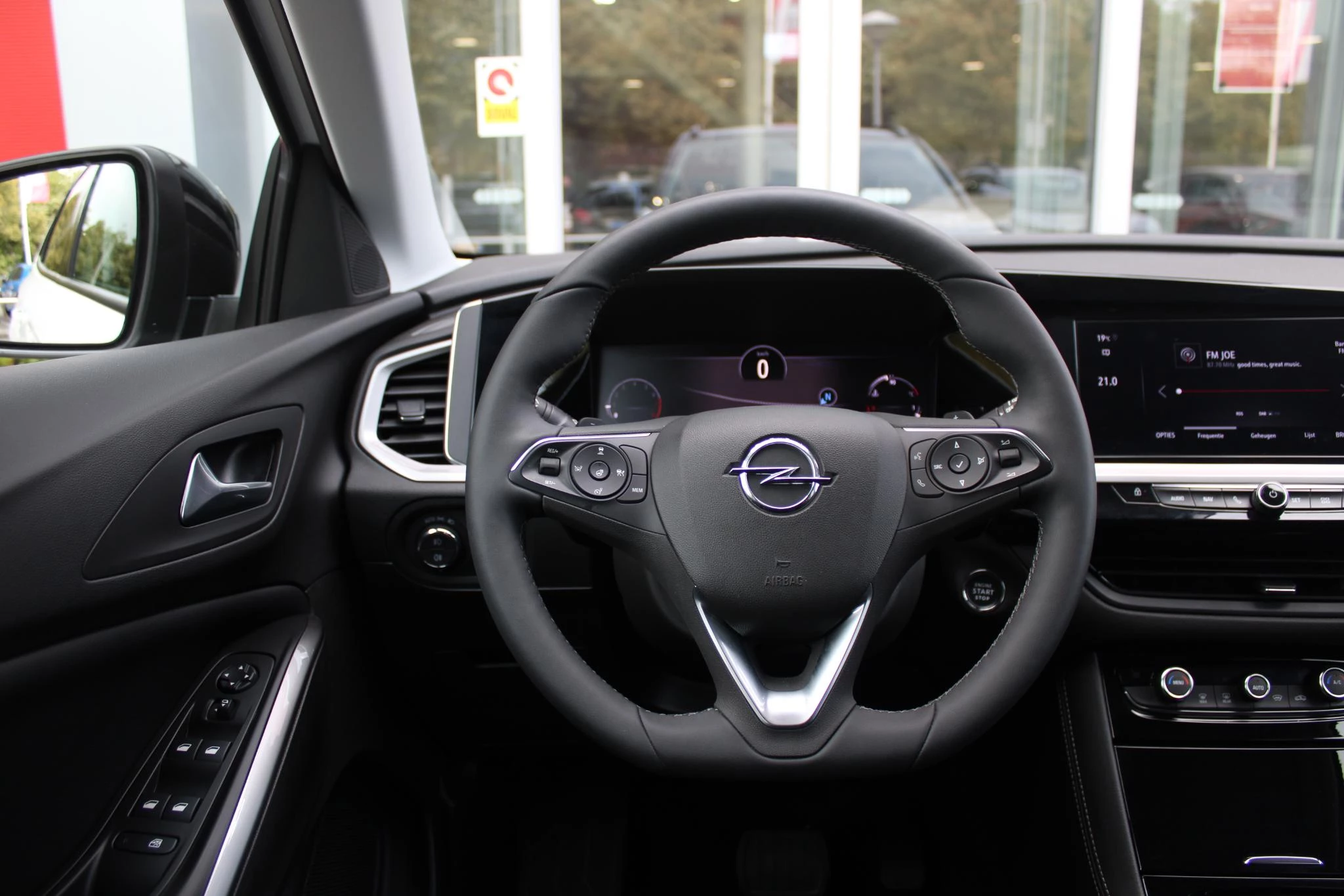Hoofdafbeelding Opel Grandland