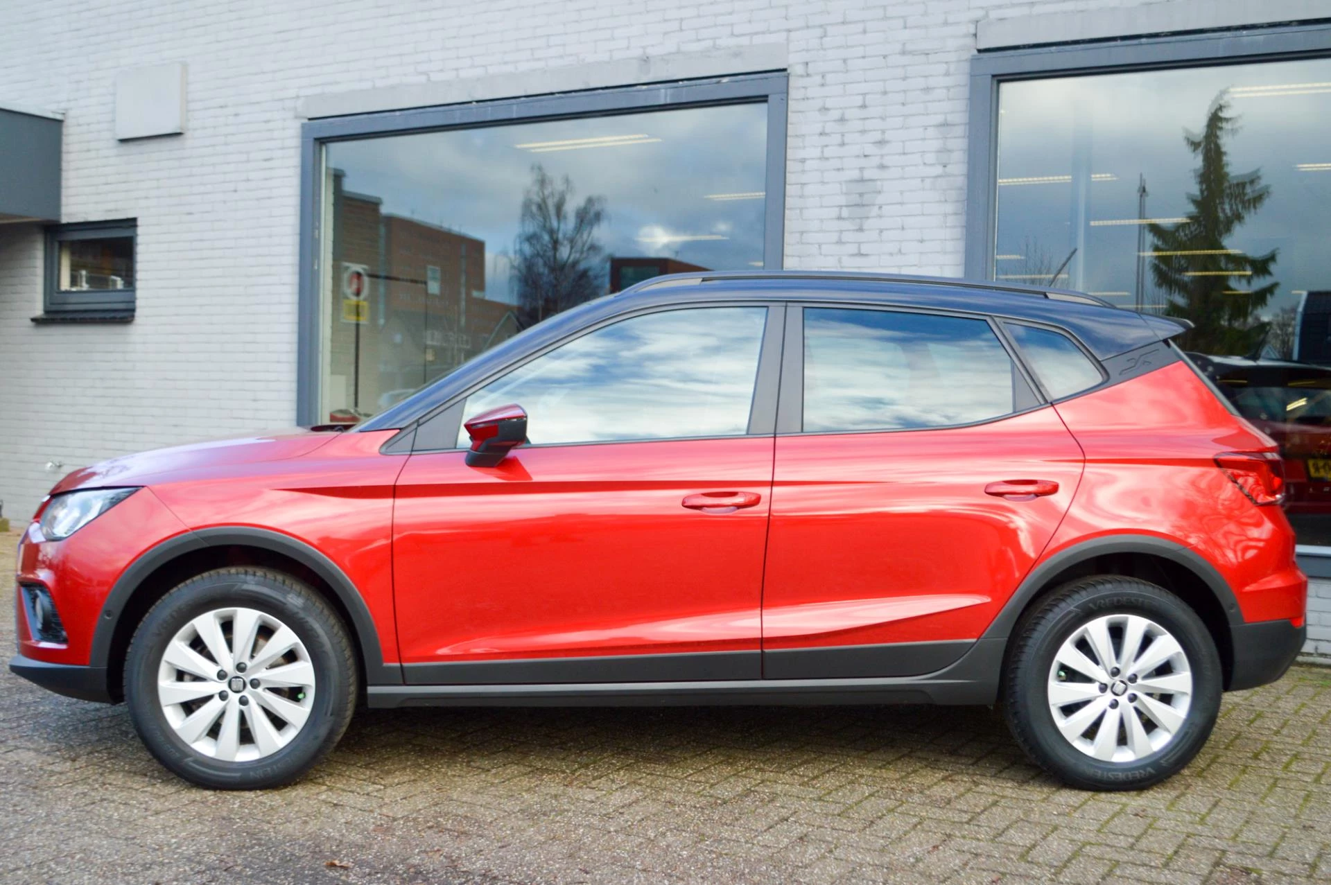 Hoofdafbeelding SEAT Arona