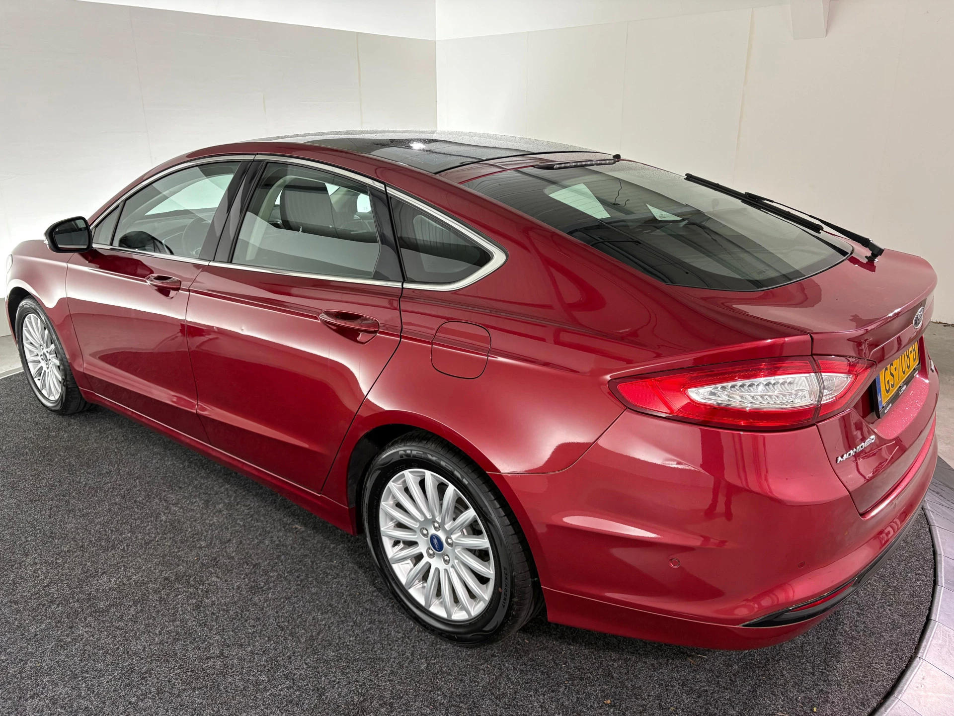 Hoofdafbeelding Ford Mondeo