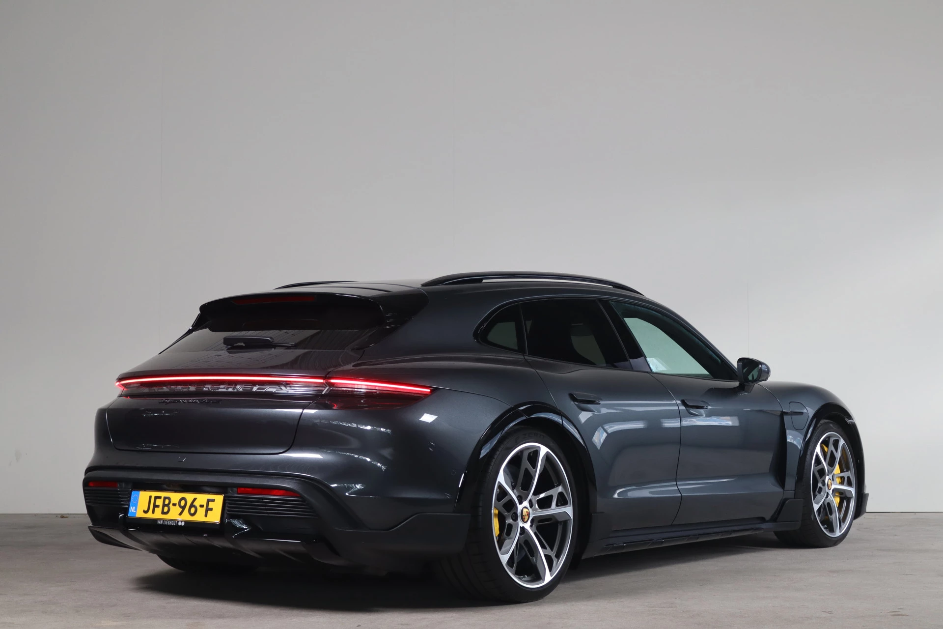 Hoofdafbeelding Porsche Taycan