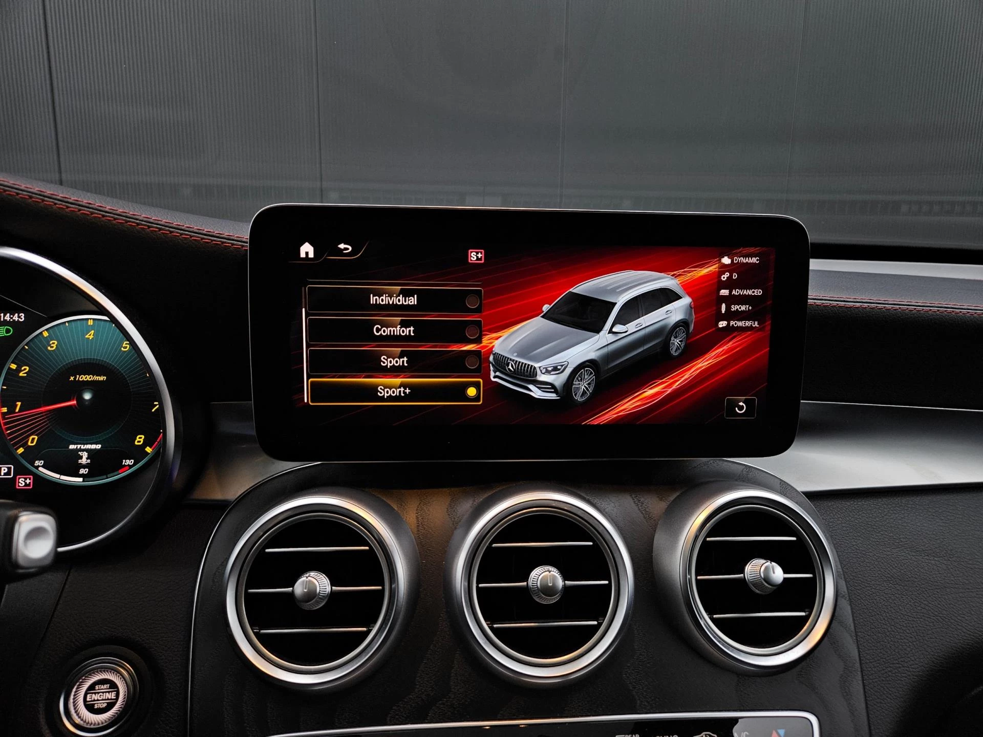 Hoofdafbeelding Mercedes-Benz GLC