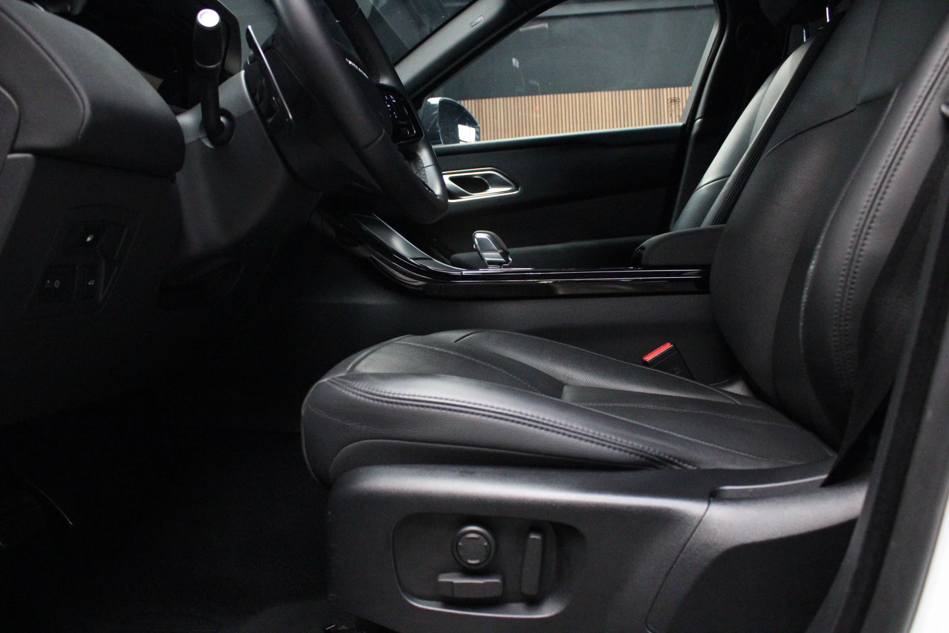 Hoofdafbeelding Land Rover Range Rover Velar