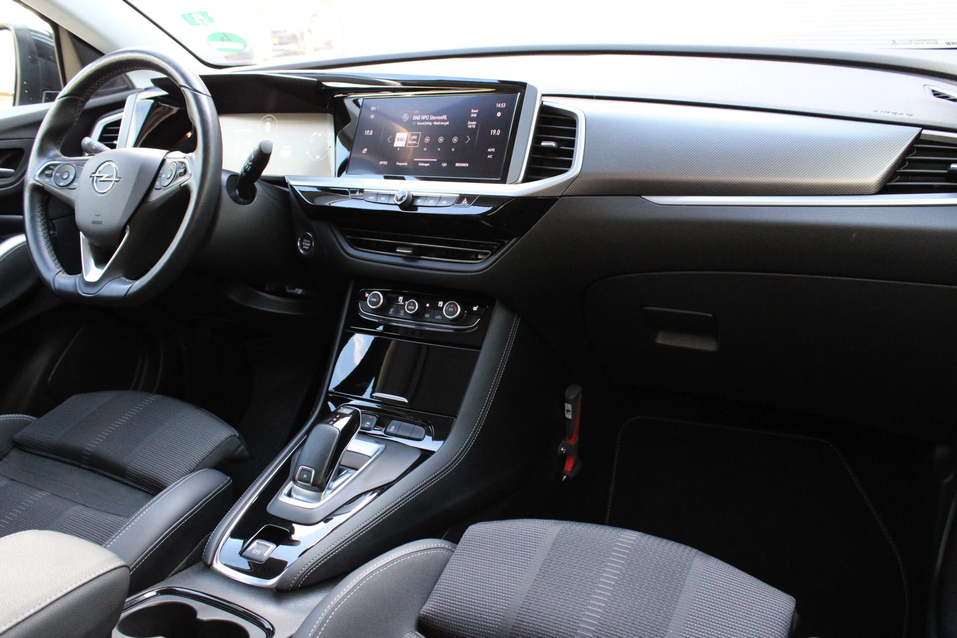 Hoofdafbeelding Opel Grandland