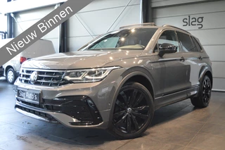 Hoofdafbeelding Volkswagen Tiguan Volkswagen Tiguan 1.4 TSI eHybrid 3X R-LINE Black Style pano leer 20 inch !!
