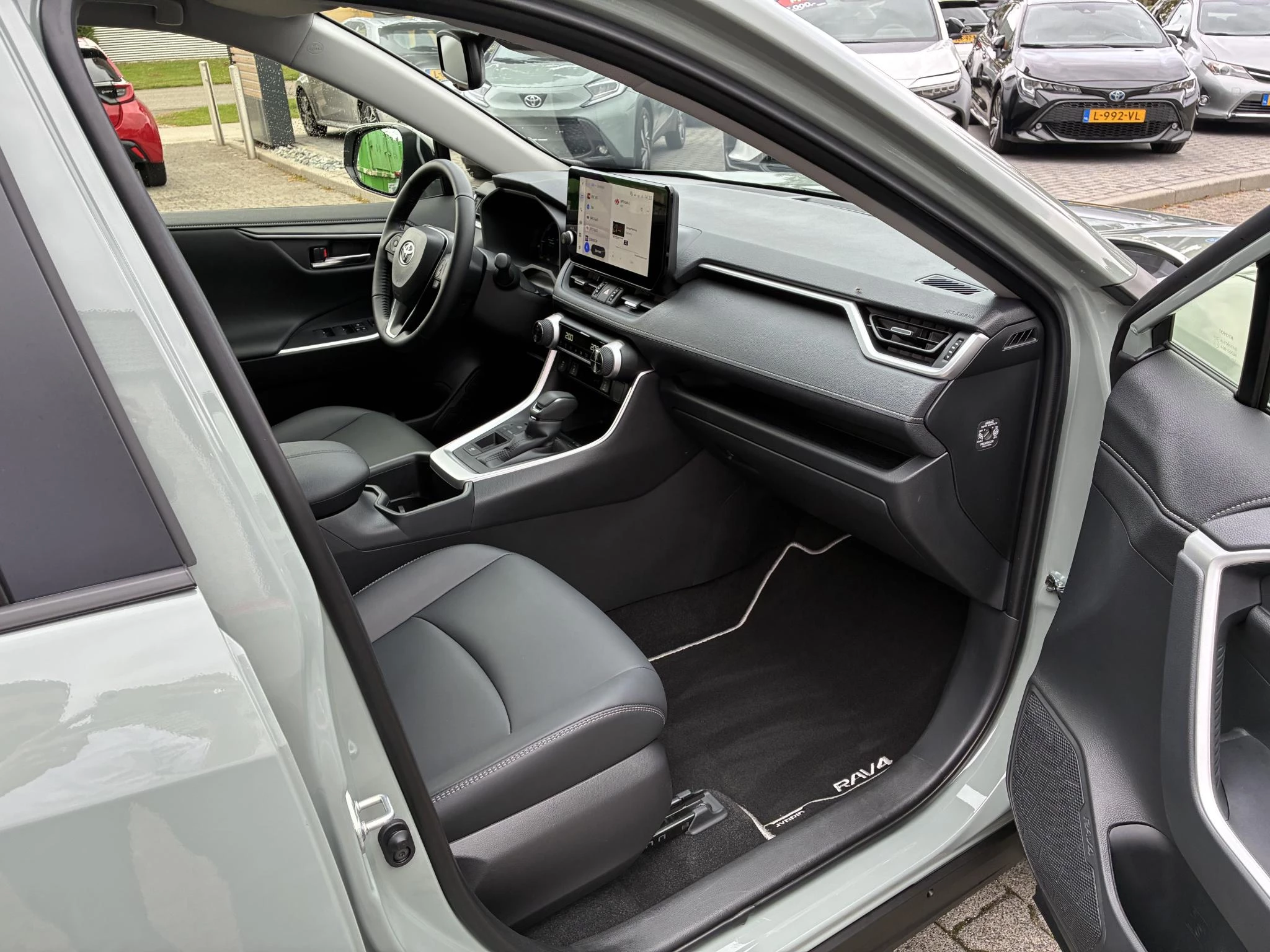 Hoofdafbeelding Toyota RAV4