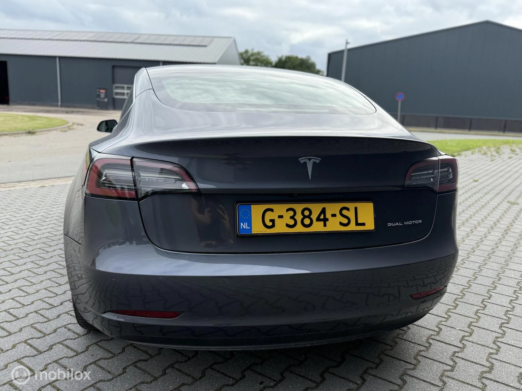 Hoofdafbeelding Tesla Model 3