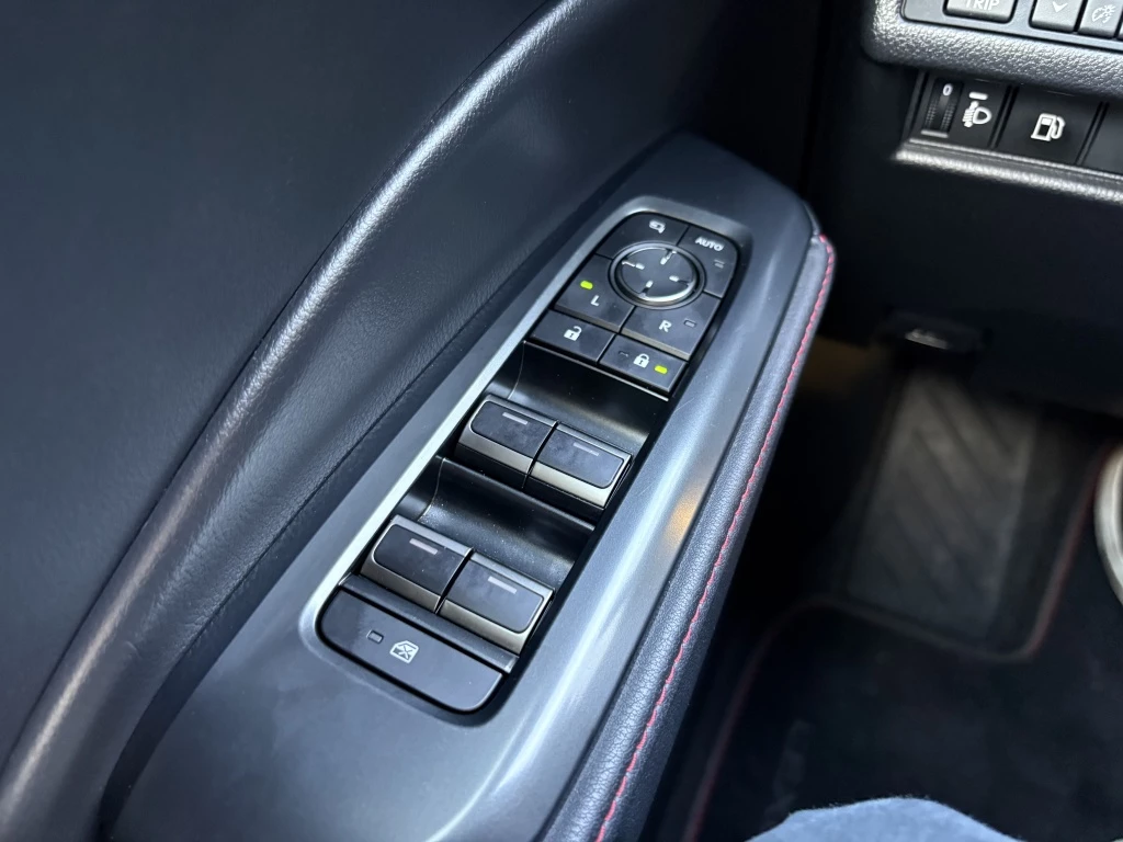 Hoofdafbeelding Lexus LBX