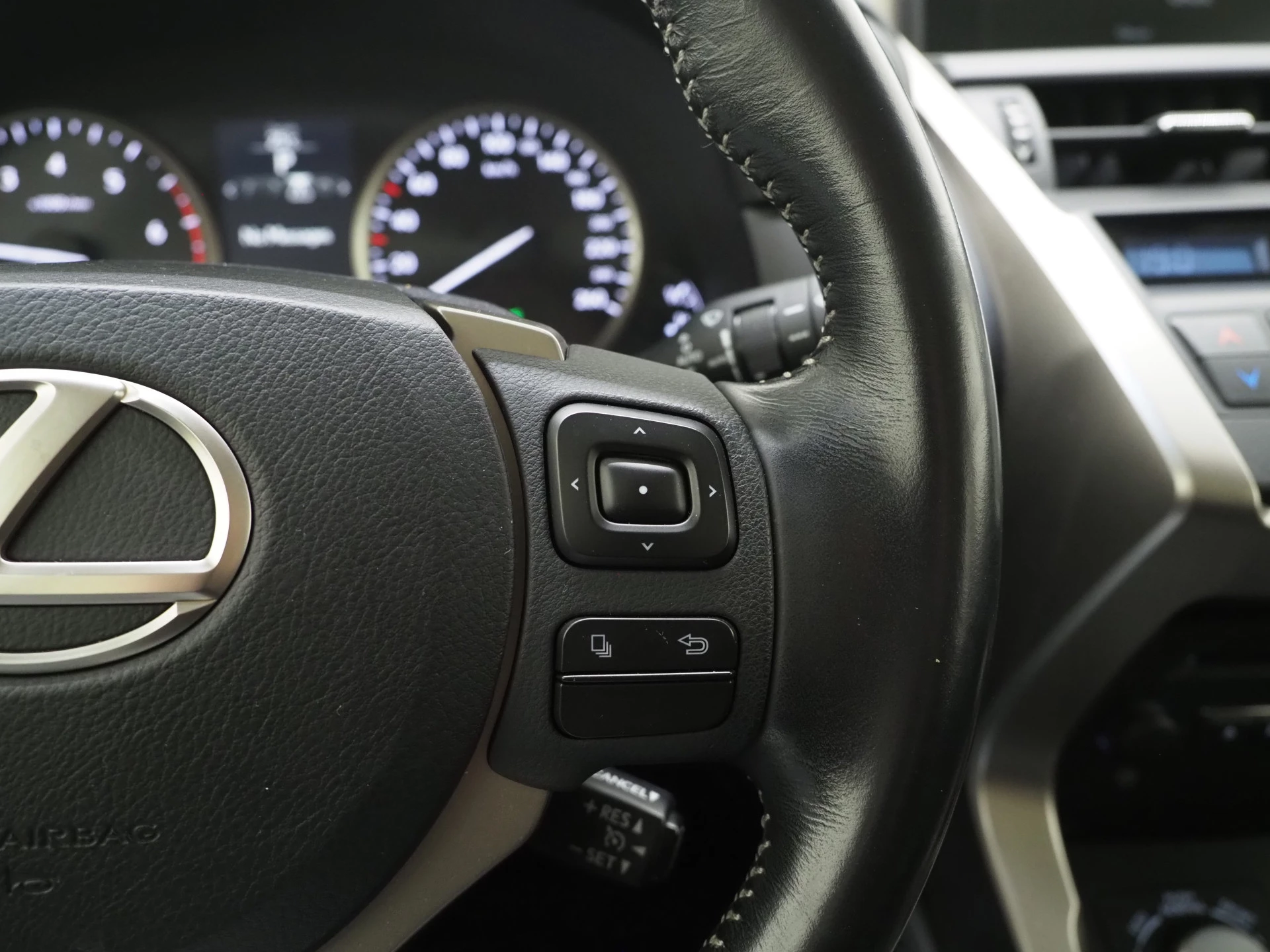 Hoofdafbeelding Lexus NX