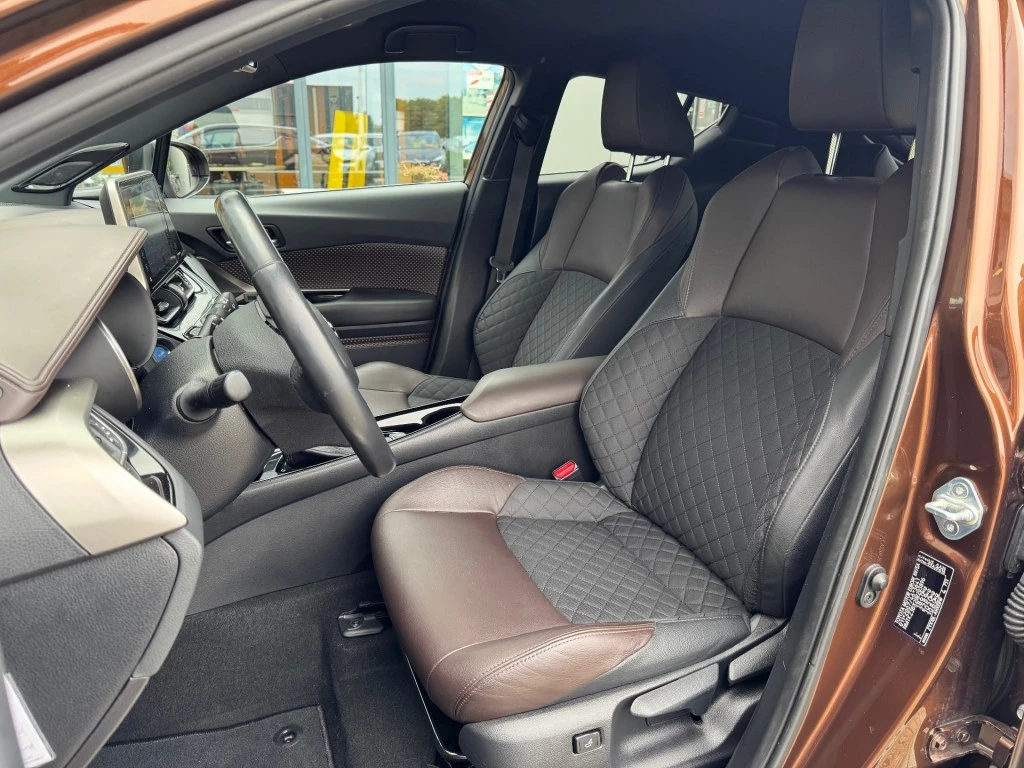 Hoofdafbeelding Toyota C-HR