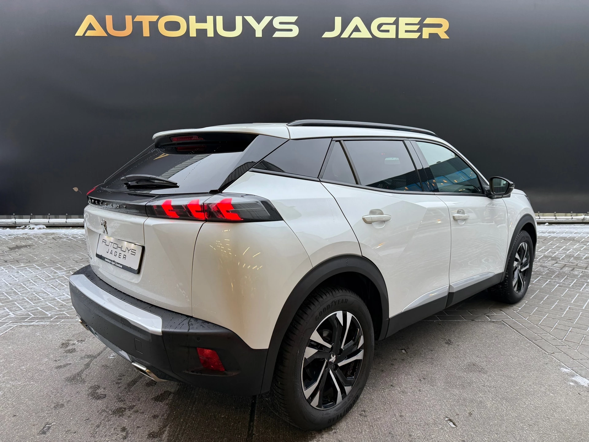 Hoofdafbeelding Peugeot 2008