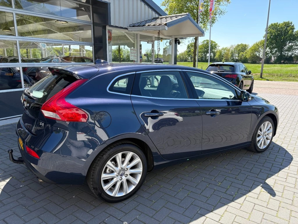 Hoofdafbeelding Volvo V40