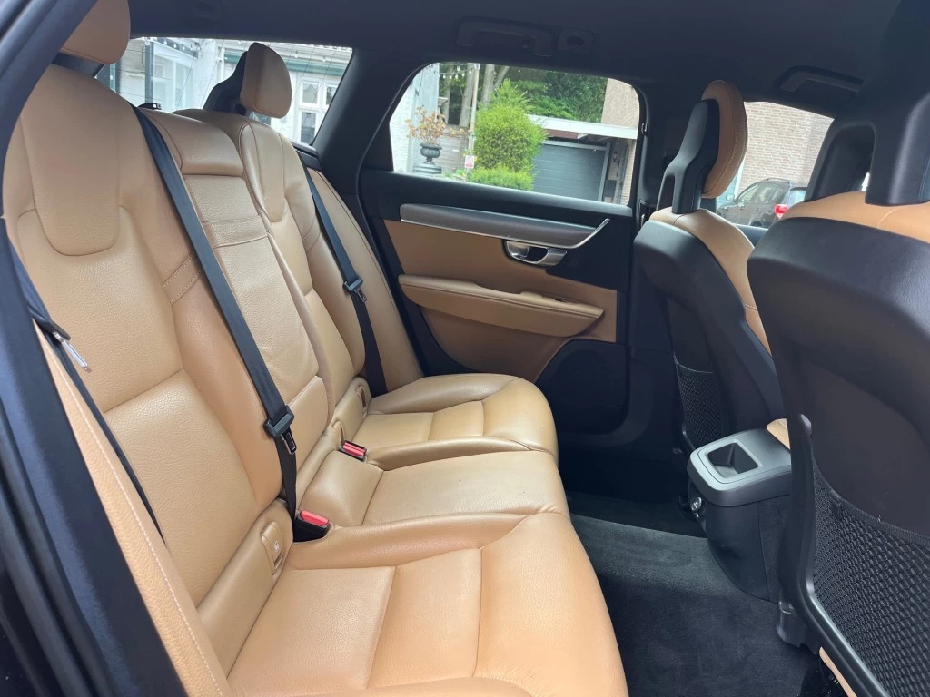 Hoofdafbeelding Volvo V90