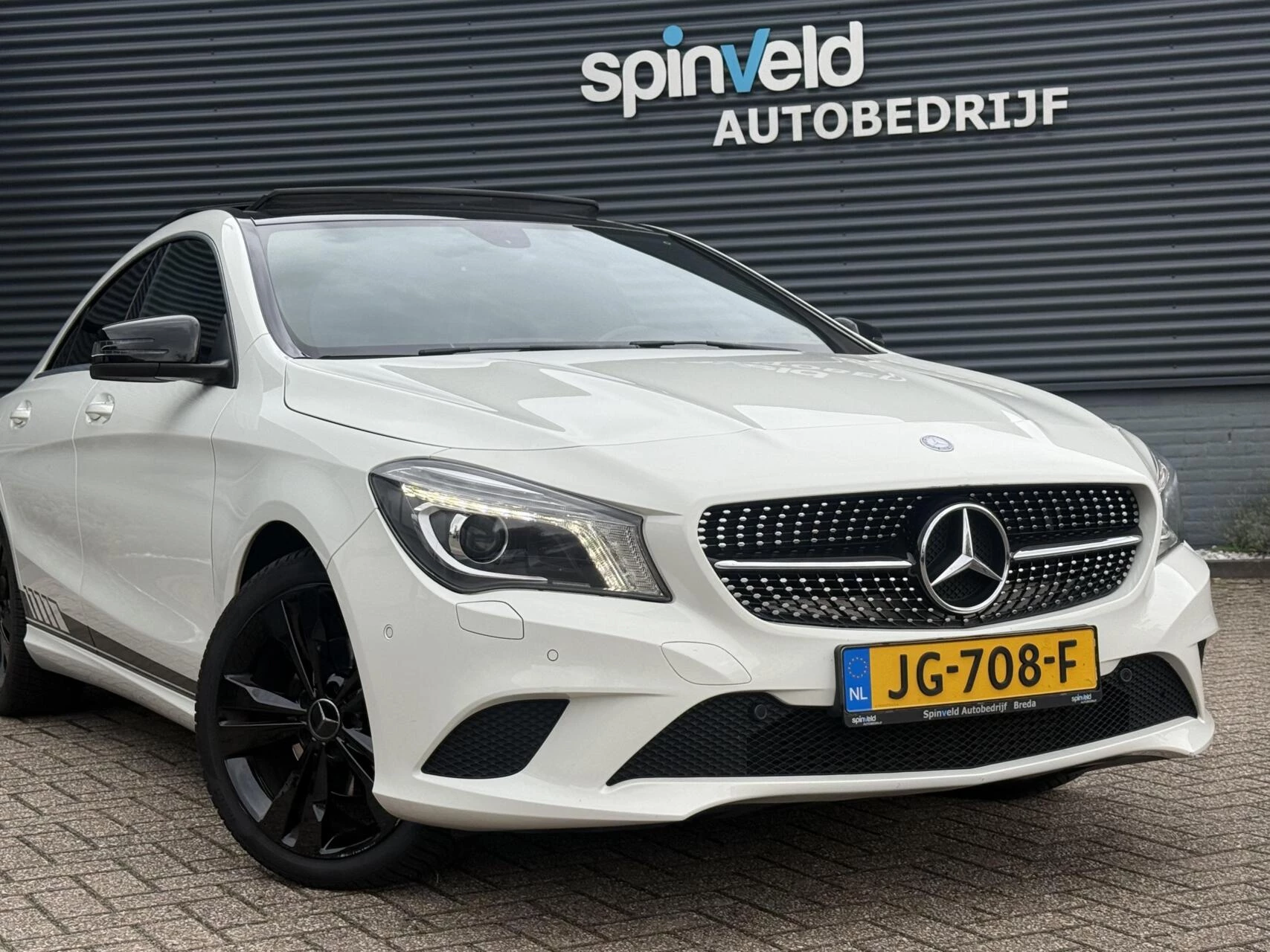 Hoofdafbeelding Mercedes-Benz CLA