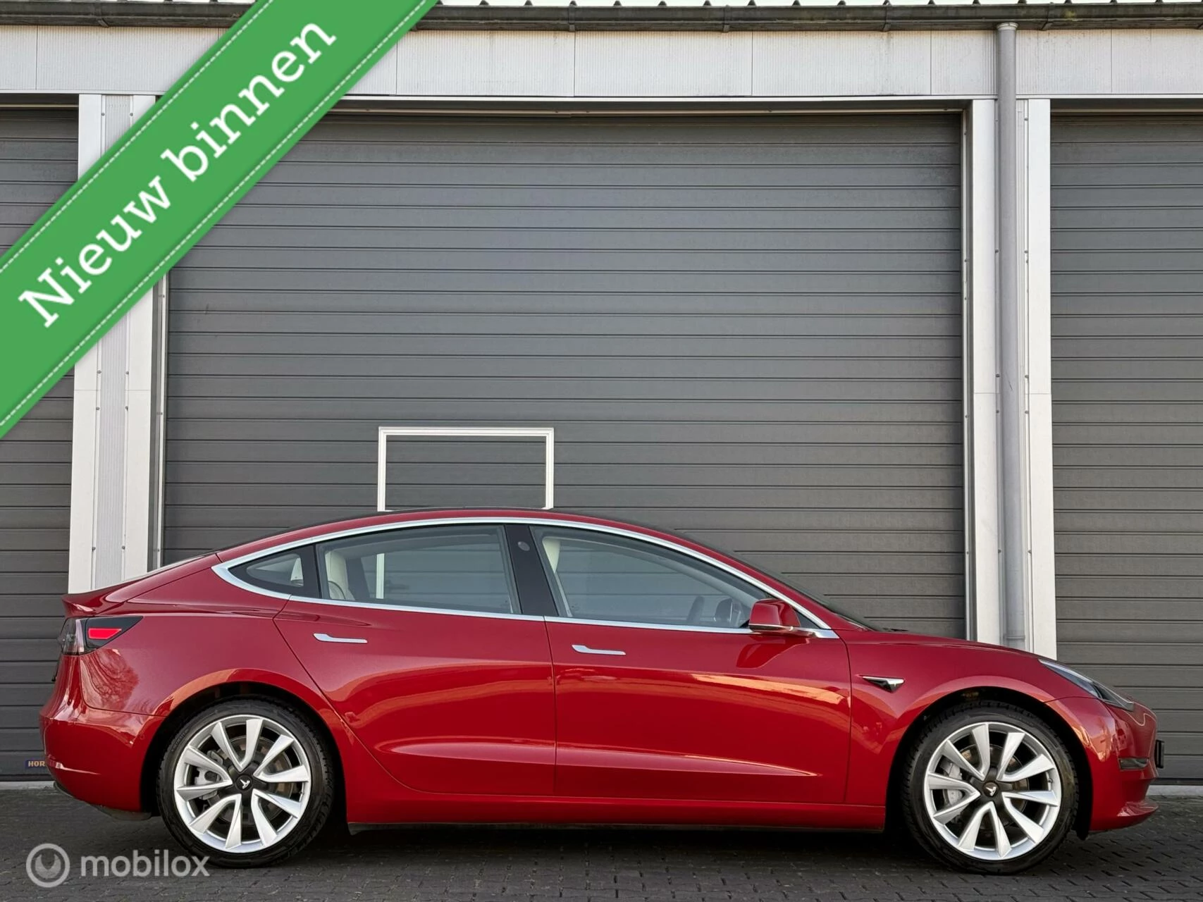 Hoofdafbeelding Tesla Model 3