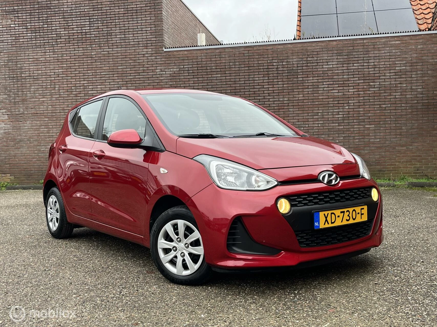 Hoofdafbeelding Hyundai i10