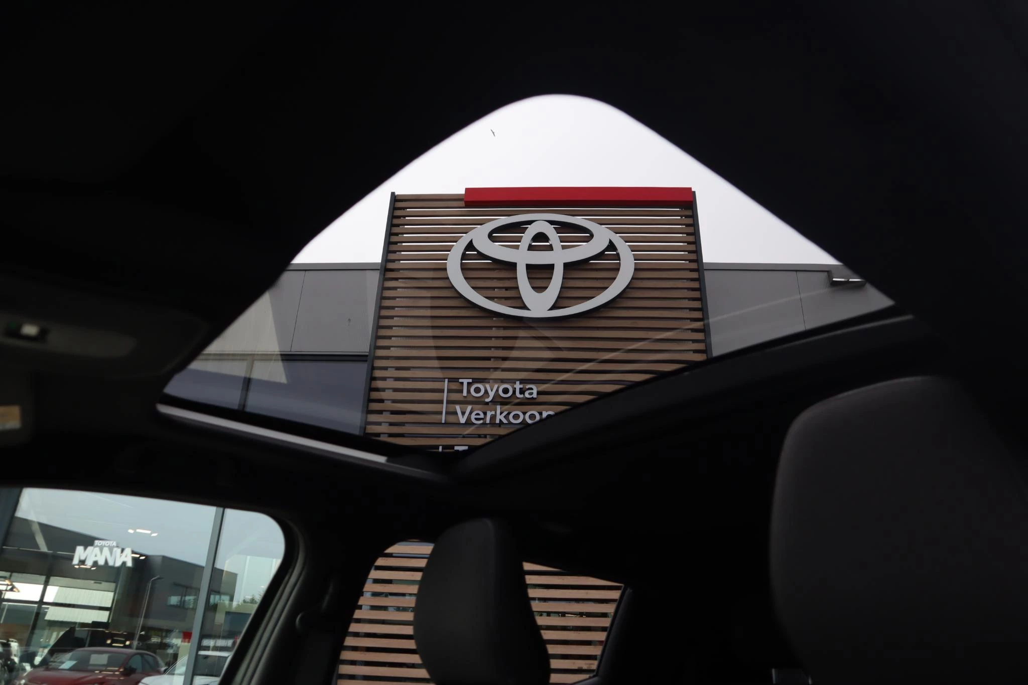 Hoofdafbeelding Toyota Urban Cruiser