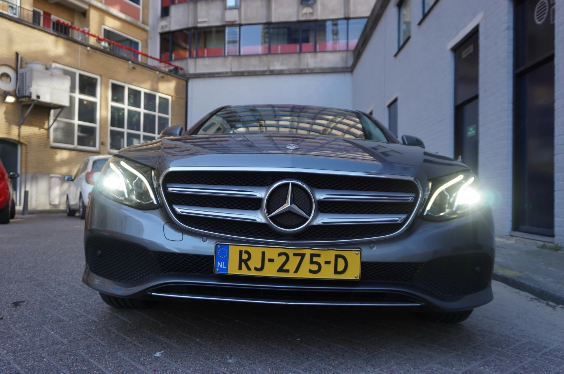 Hoofdafbeelding Mercedes-Benz E-Klasse