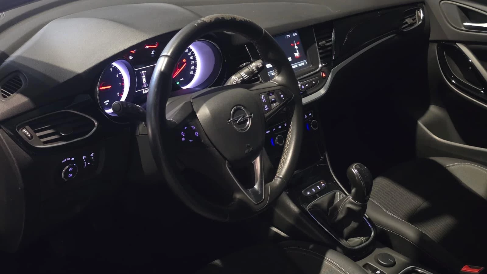 Hoofdafbeelding Opel Astra