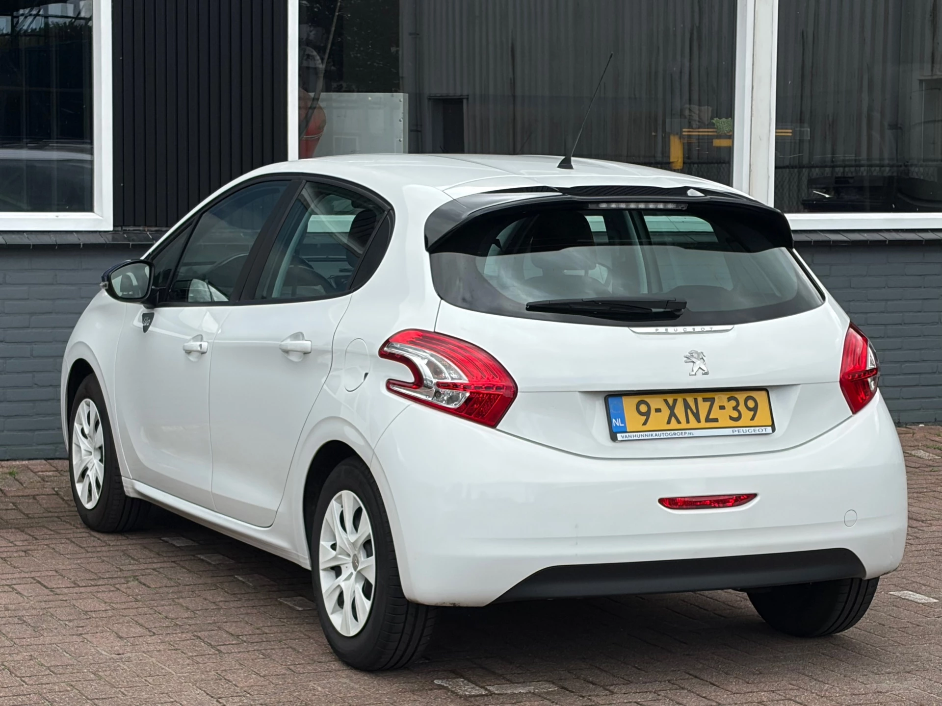 Hoofdafbeelding Peugeot 208