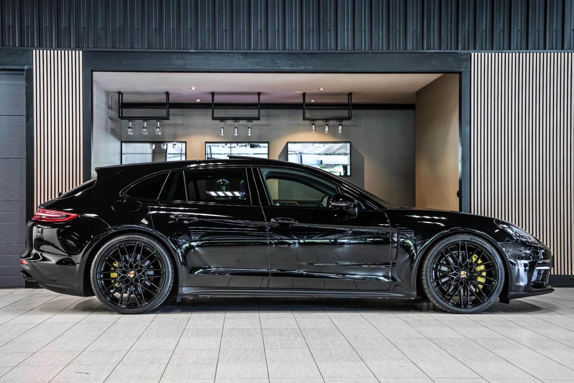 Hoofdafbeelding Porsche Panamera