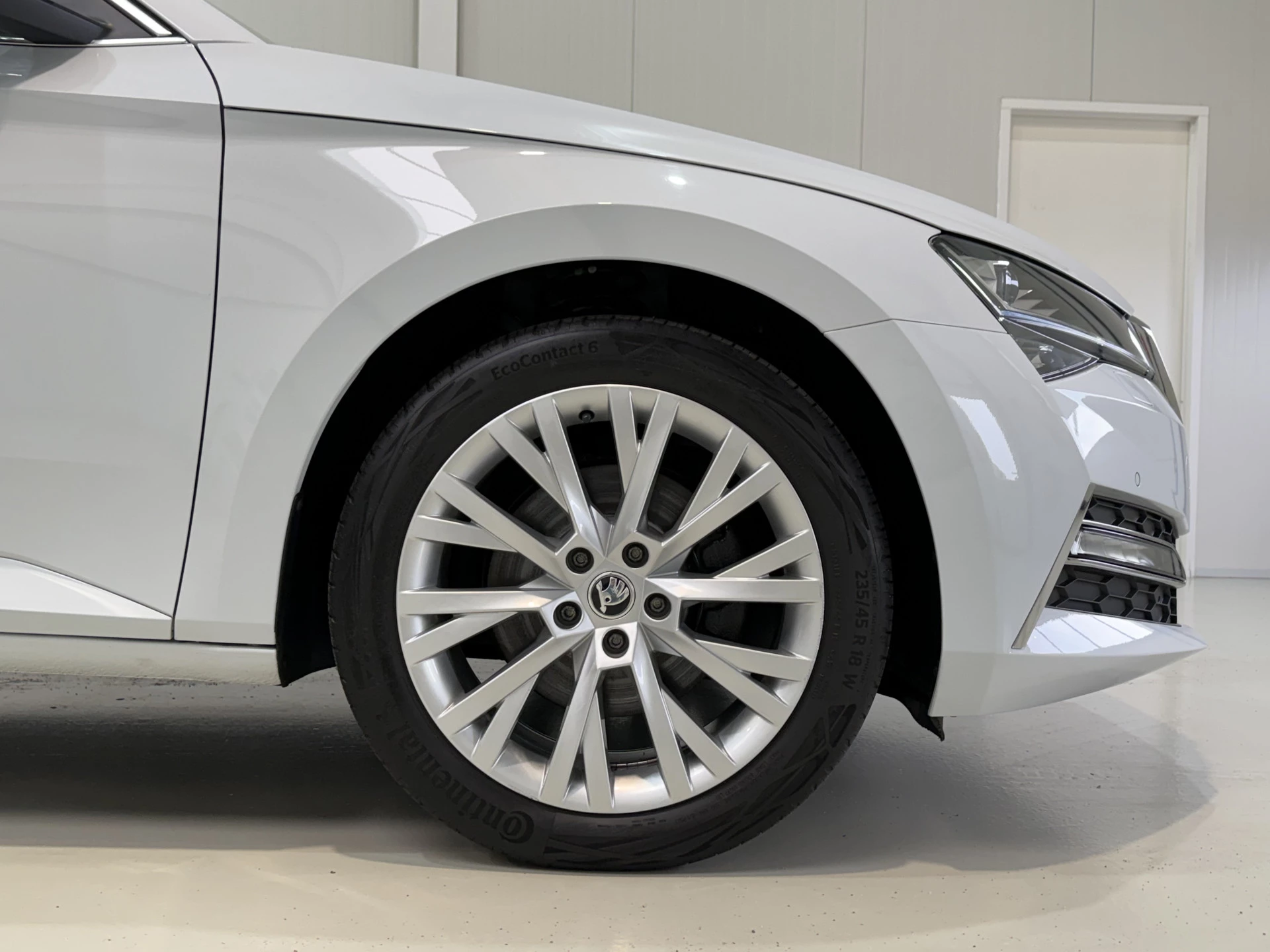 Hoofdafbeelding Škoda Superb