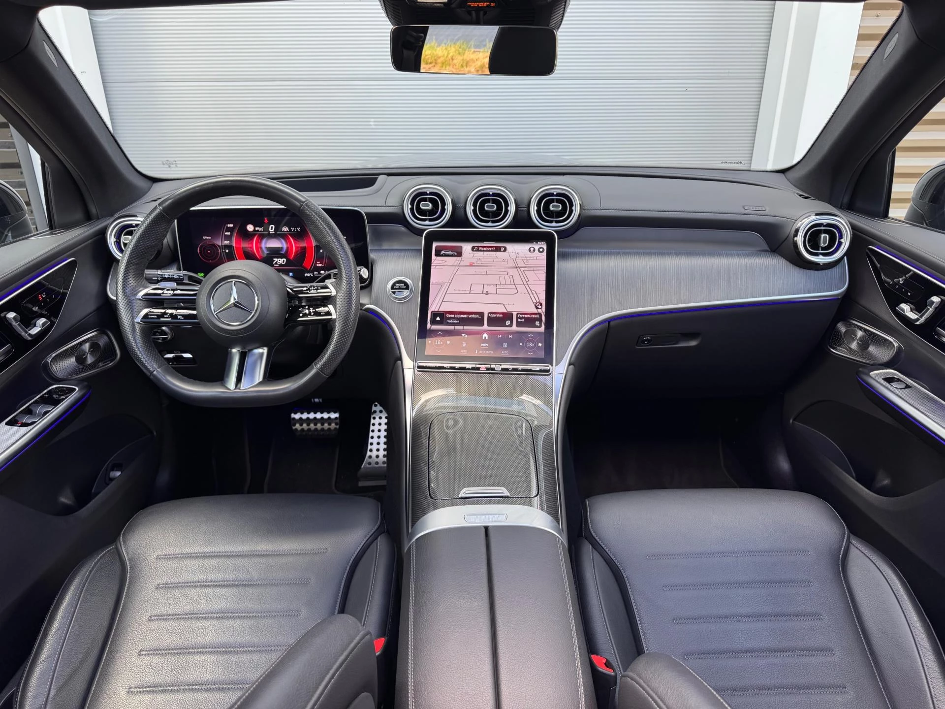 Hoofdafbeelding Mercedes-Benz GLC
