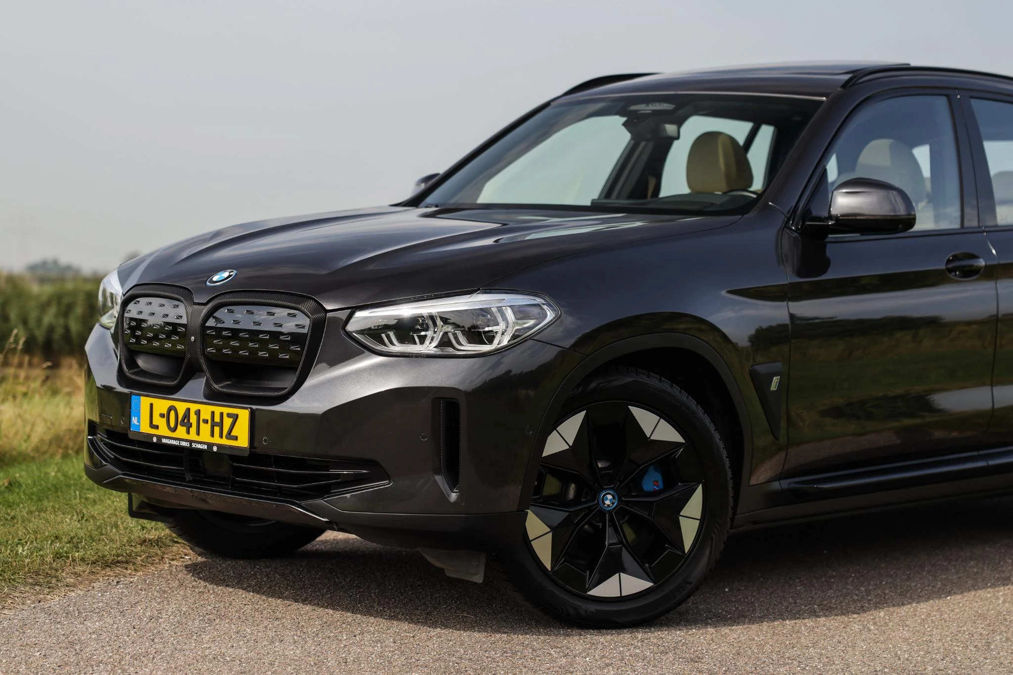 Hoofdafbeelding BMW iX3