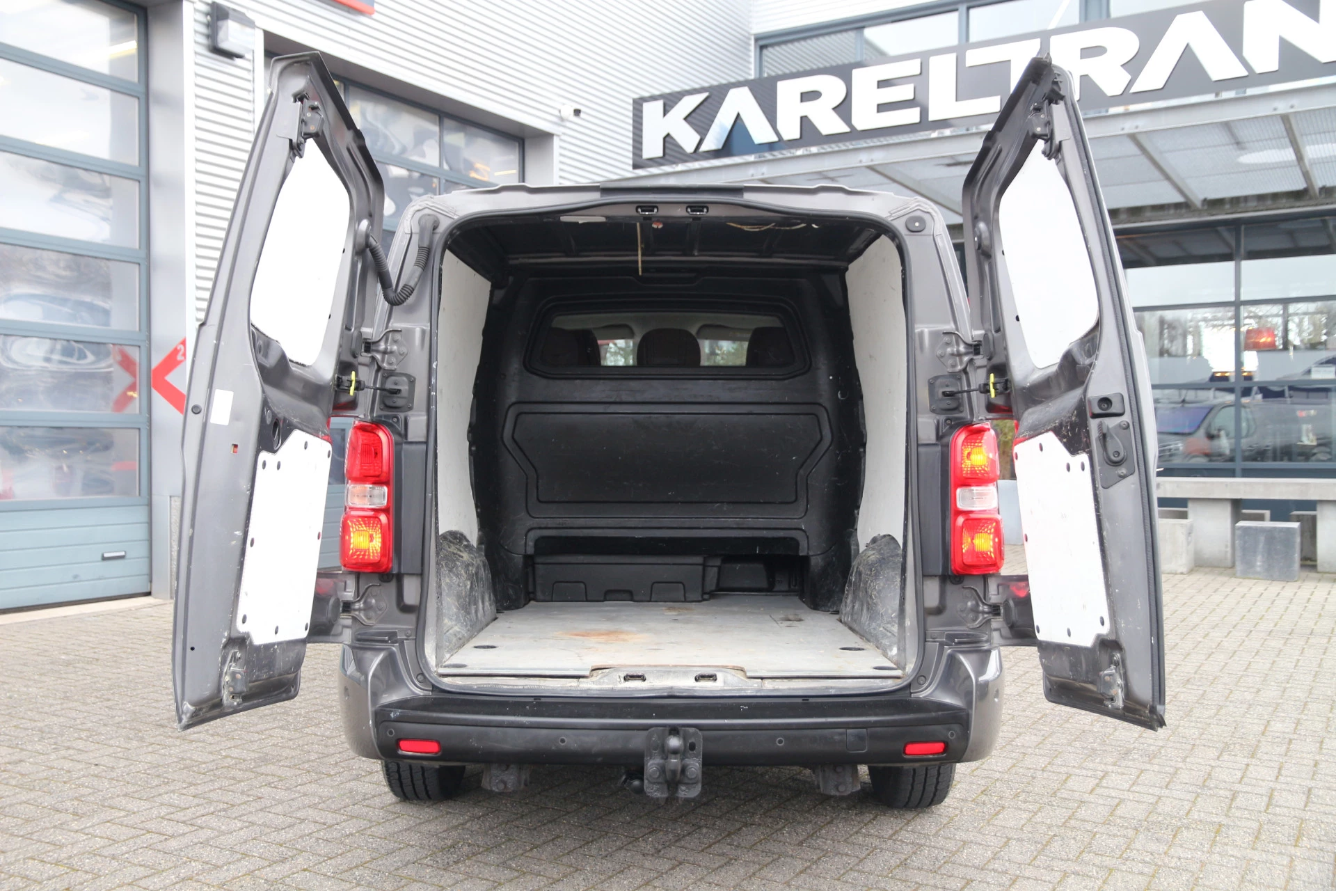 Hoofdafbeelding Peugeot Expert