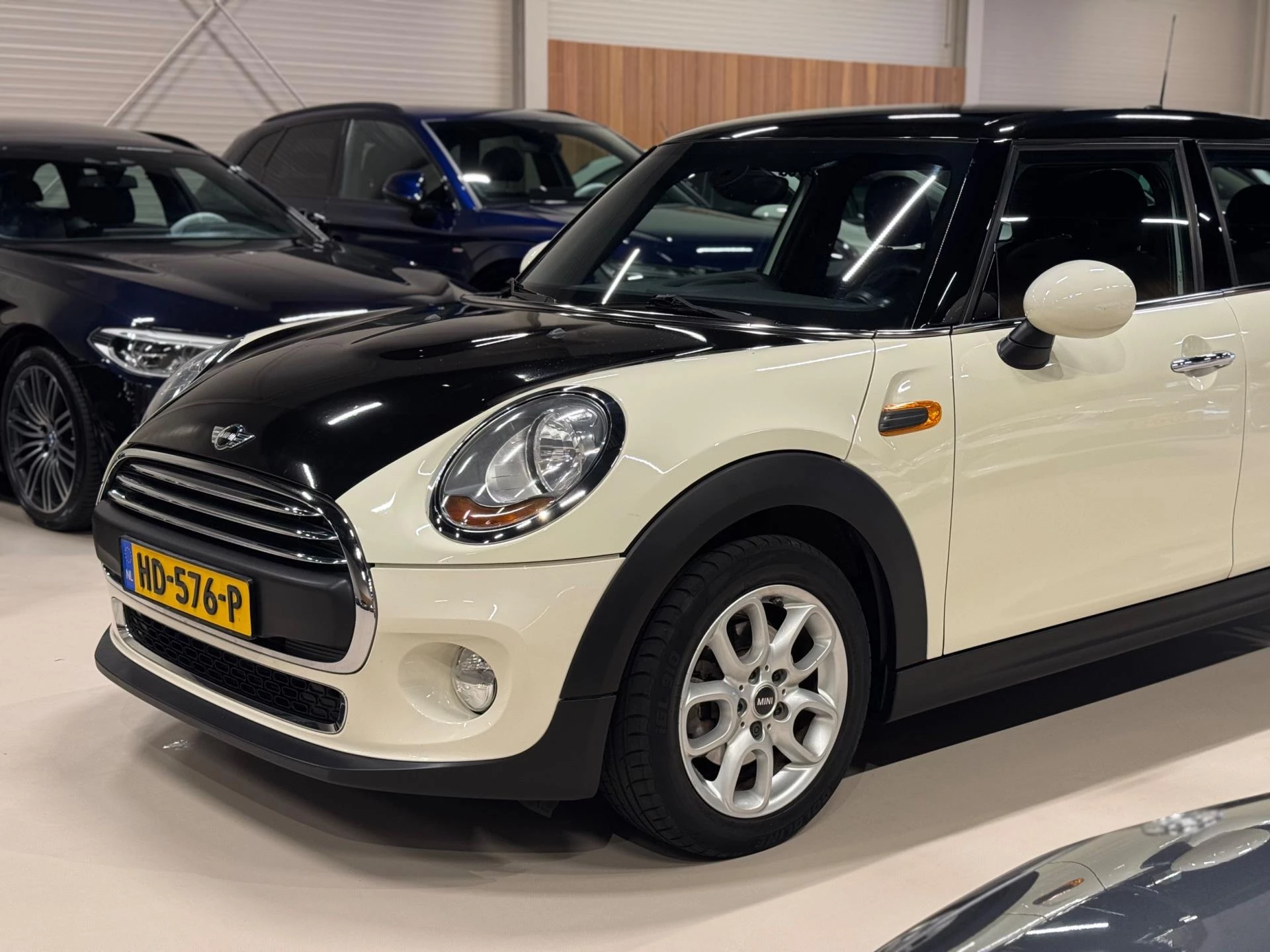 Hoofdafbeelding MINI One