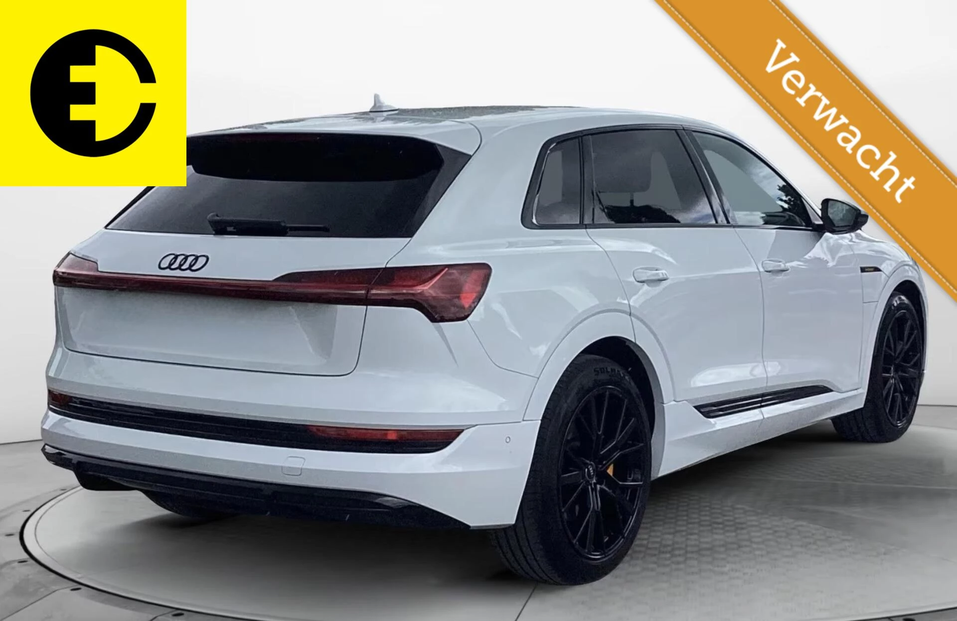 Hoofdafbeelding Audi e-tron